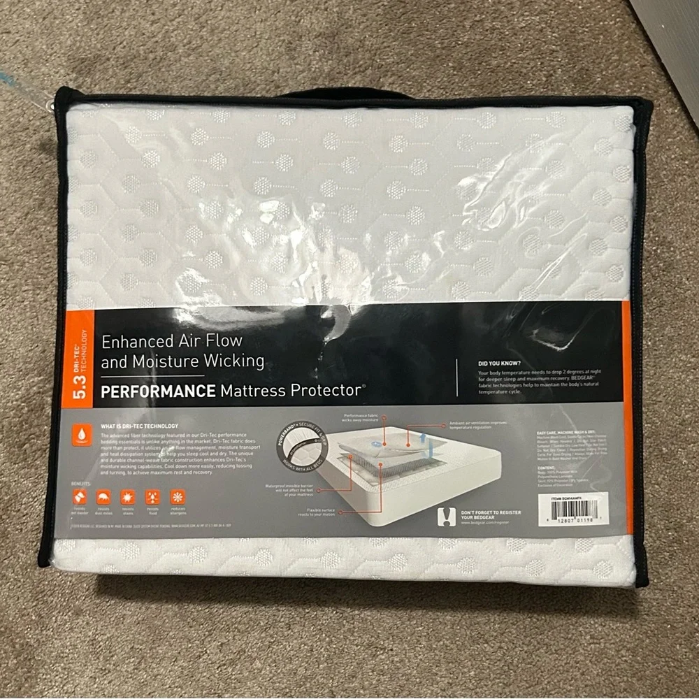 mattress protect, great for king size beds, never used, brand new, #greatquality